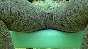 Babe, tachină-mă mai mult în leggings-uri, te rog!