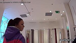 Raylene And Samantha Ryan Lick Pussies In Muff Diving!