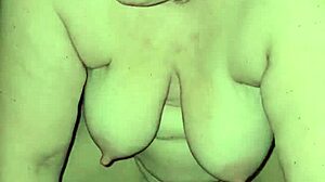 milf rides foot while sucking huge cock with errors