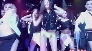 Wow, check Giorgia Palmas doing a sexy dance on CDLive!