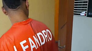 casal in hot action with sexy black feet fetish