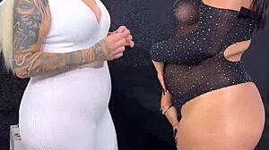 Tattoo artist makes client cum intensely