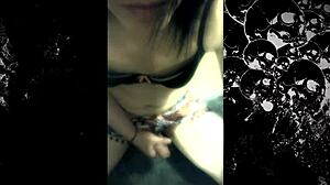 amateur shemale khora stroking solo on webcam, such a cute bodybuilder with natural tits