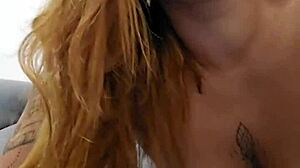 Wow, Ruivinha Flashes Her Tits and Pink Pussy in Solo Masturbation!