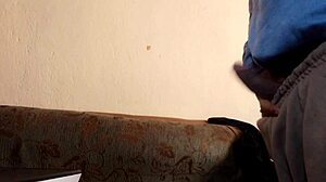 Maluma boldly shows his athletic cock in amateur fitness