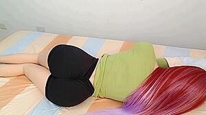 Diese geile Cheerleaderin Rosalyn Sphinx hat mich abgeblasen bis sie mich nicht mehr sehen konnte, also musste ich diese Muschi rammen bis ihre Sicht wieder 20/20 war 😏