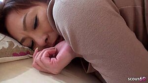 Yaşlı Japon çift gerçek sansürsüz JAV içine boşaltma aksiyonunda! 😲