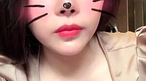 Watch this Asian girl flash her big tits on Bigo Live?