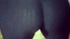 Her juicy buttocks in tight leggings