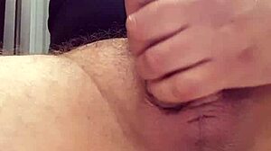 watch this dutch guy masturbate and cum