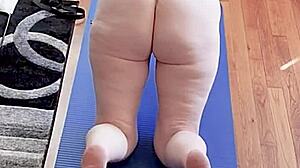 Pussy Yoga Session Turns Into Wild Jerkoff Material