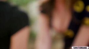 الصديق المستقيم ينضم للثلاثي المثلي للعق الكس الشديد حتى النشوة