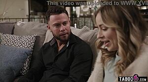 آنا كلير كلاودز تحصل على زيارة مفاجئة من متبرع كلى للمتعة