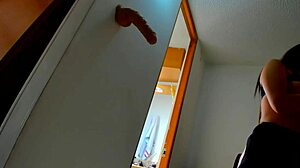 feeling the hottest latina take dick in her big juicy ass