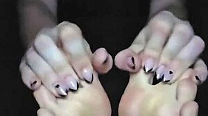 Post Workout Foot Rub Session 😌