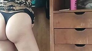 Spying on Colombian neighbor's sexy outdoor miniskirt pussy view