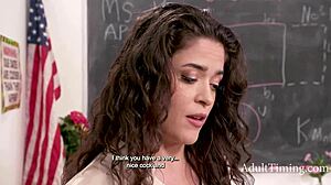 A Bunda Dela Pode Adorar Esse Pau de Estudante Mergulhando Fundo - Victoria Voxxx Kai Jaxon