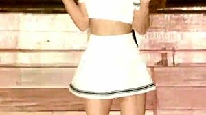 Shemale Eats Babe's Pussy in High Definition