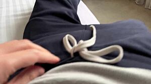 madrastra caliente comparte cama y culo con hijastro pero ups agujero equivocado en ducha de hotel