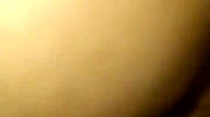 giving my wet wife a rich blowjob 😘