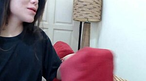 สาวเกาหลี K-pop แม่งกับสาวเอเชียผอมสวยผสมสายเลือด