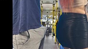 Amaterski par igra igro Leap Of Faith doma