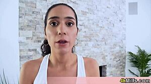 Sporty golddigger stepmom gets taboo fuck