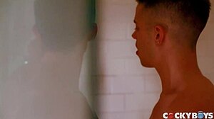 Evan Knoxx enjoys Kane Fox sucking his massive cock and balls