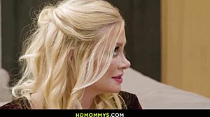 Sono confuso nel vedere la ragazza di mamma tribbare e leccare le nostre matrigne così selvaggiamente!