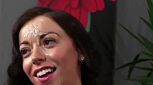 Model Swallows Cum Load