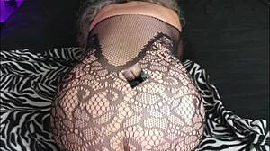 Kity hudson grabs her hairy beaver and sexy natural tits for dildo time