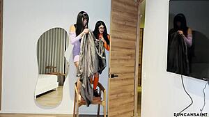 Kolumbiai brunett ribancok mélytorok és golyónyalás nagy faszra atletikus hármasban