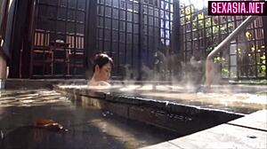 新婦の寝取られウェディングトリップ、服が破れる