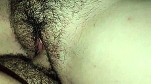 Xxx Einfach zu ficken Hijastra mit leidenschaftlicher junger Muschi und enger saftiger Fotze Tabu