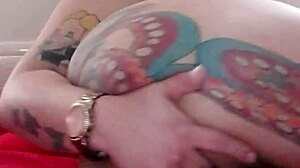 I touch myself intensely while watching you, papi, feeling so horny as a latina amateur