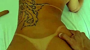 kalena mitrak - seguidor batendo uma punheta enquanto levo rola