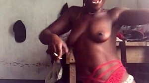 Crazybitch Showing Off Her Sexiness Whiles Streaming Live Till Her Fans Asked Her To Go Off Naked