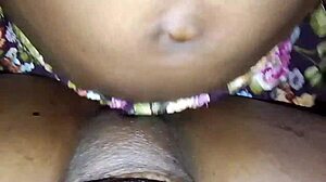 huge pussy lips get fucked in quickie