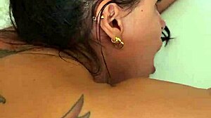 kalena mitrak - seguidor batendo uma punheta enquanto levo rola