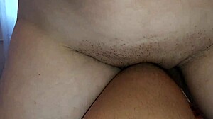 Lesbian Illusion Girls Perform Cunnilingus And Pussy Rubbing On Leg