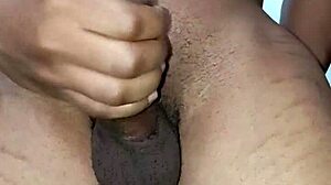 Safado Com Tesão Gozando Pra Relaxar