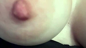 artemisia love flashes juicy tits