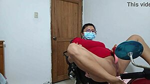 i'm the slutty stepdaughter wantin someone to juice my pussy so bad