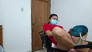 i'm the slutty stepdaughter wantin someone to juice my pussy so bad