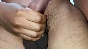 Safado Com Tesão Gozando Pra Relaxar