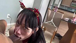 Christmas Blowjob with Amberzinha Sex Machine