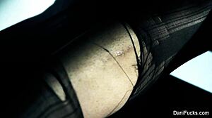 Sexy Dani Daniels Streams Masturbating Solo