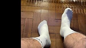 Big cock on brazilian feet feels amazing