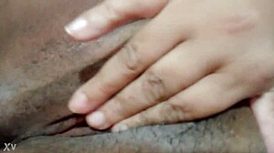 come make a hot video call with cam girl, just message me!