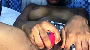 Cock Slides Into Juicy Pussy